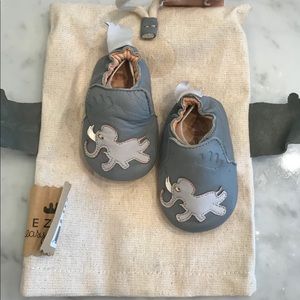 Easy Peasy Gray Elephant Baby Shoes